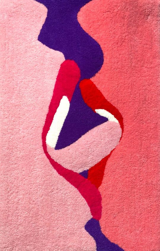 Moona Saul x Pia Martin "French Kiss"